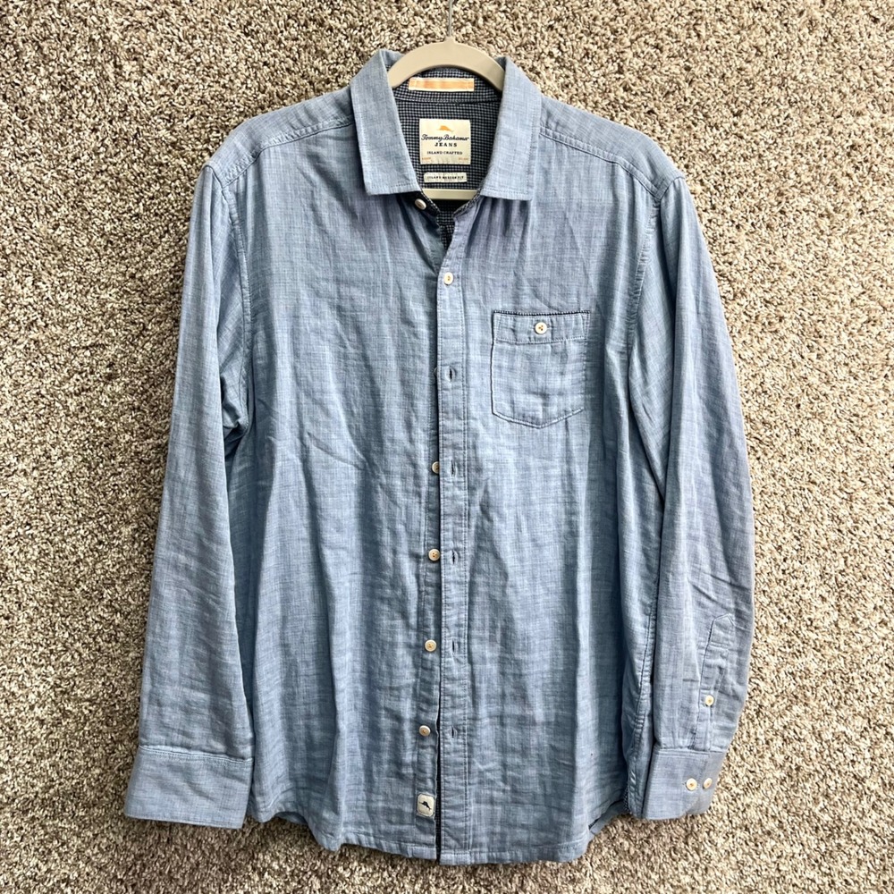 Tommy Bahama Shirt Men's Medium Blue Chambray Island Modern‎ Fit Button Down